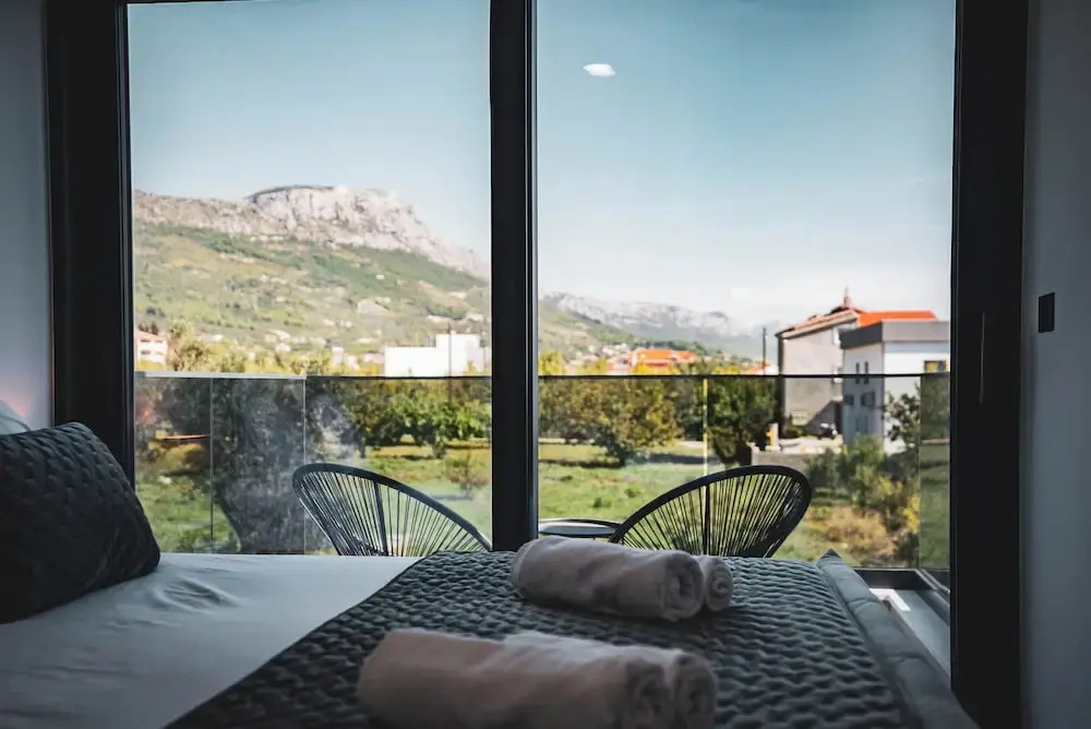 Modern Sea View Villa, Private Pool, Whirlpool, Calm & Beach Near