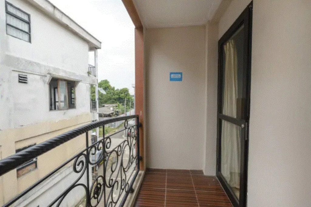 Hotel O Cibubur Near Cibubur Junction Formerly Comfort Residence