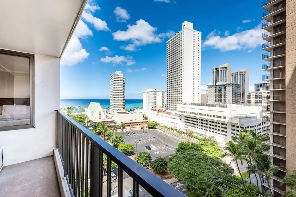 Breezy 12th Floor Waikiki Condo with FREE Parking
