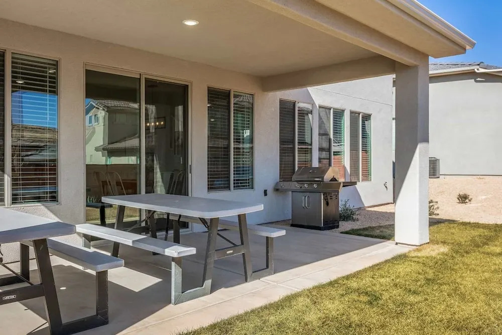 Desert Rose home