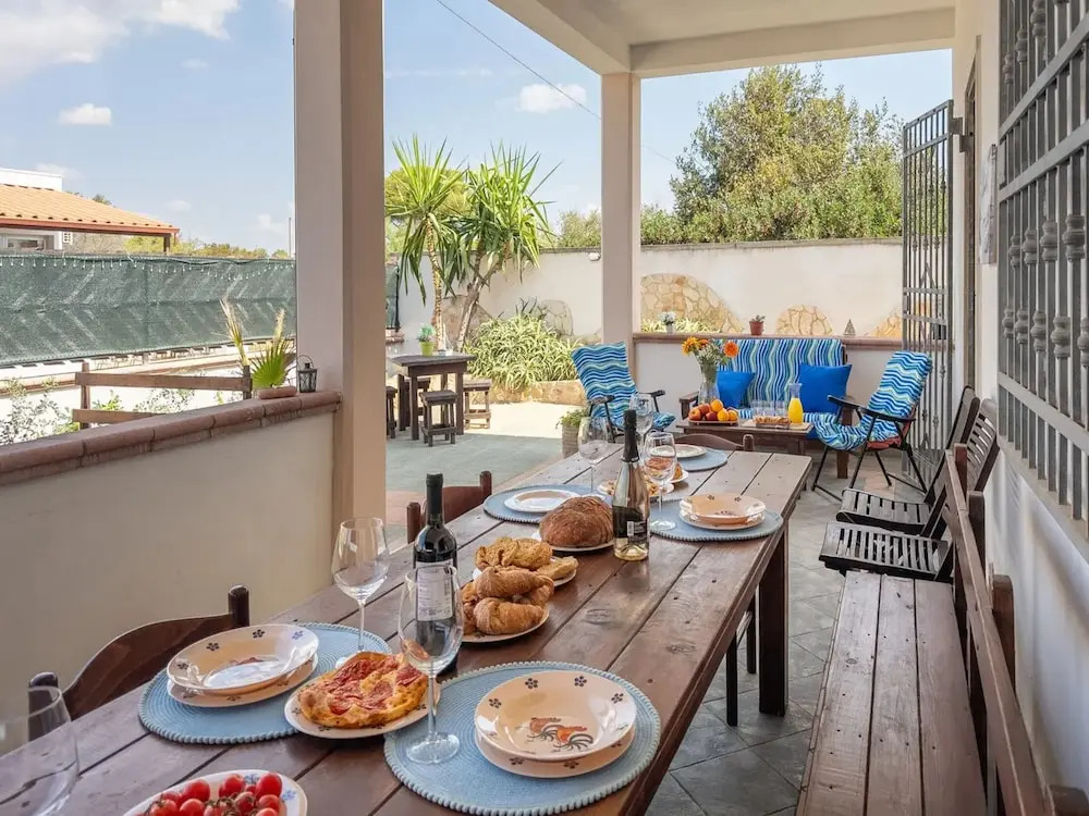 Villa Poseidon clima e parking