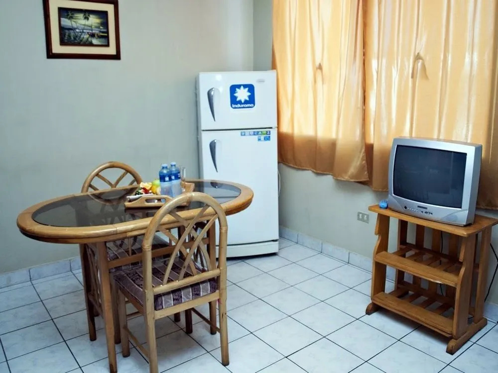 Hotel-Suites Costa de Oro