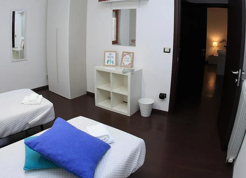 B&B Asia Apartment