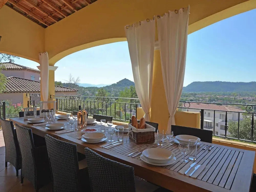 Beautiful Villa in Vidauban With Seasonal Pool