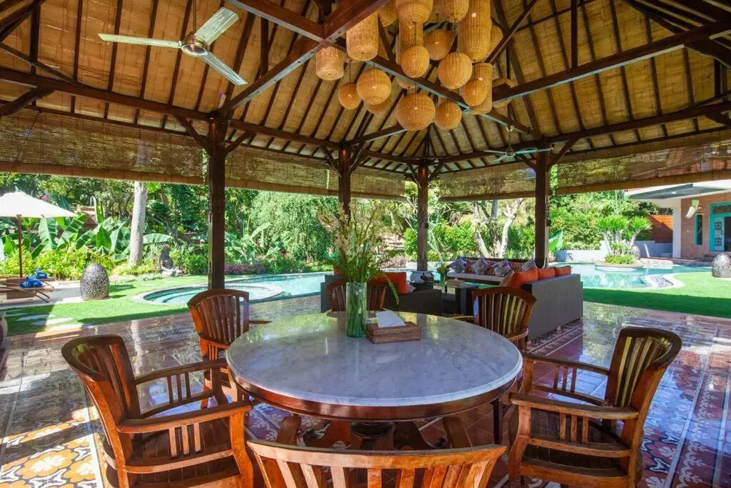 Sunset Paradise Villa Nusa Dua