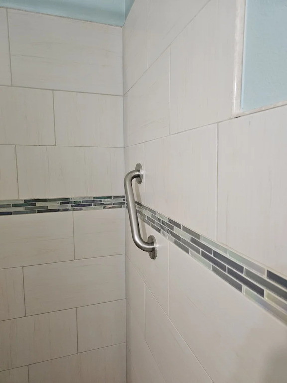 Apartment E6