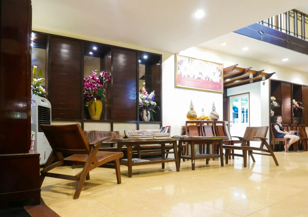 Rambuttri House