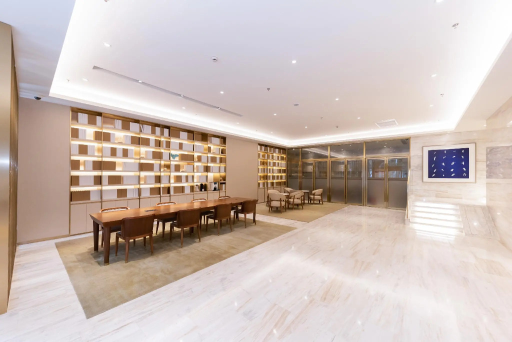 JI Hotel Shanghai Jiangning Road Subway Station