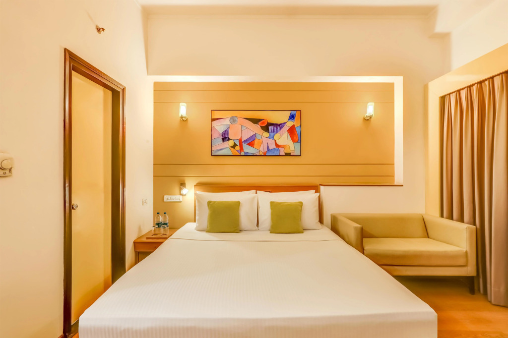 Lemon Tree Hotel, East Delhi Mall, Kaushambi