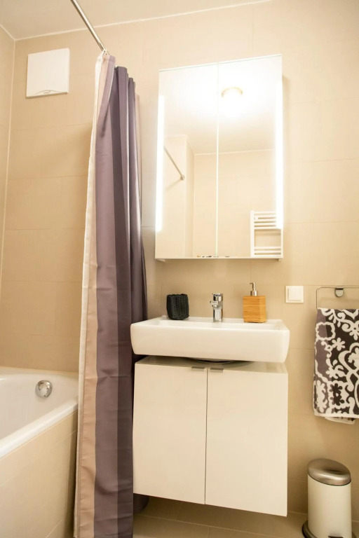 Cozy & Cool Apartment * 5 Min to City Center