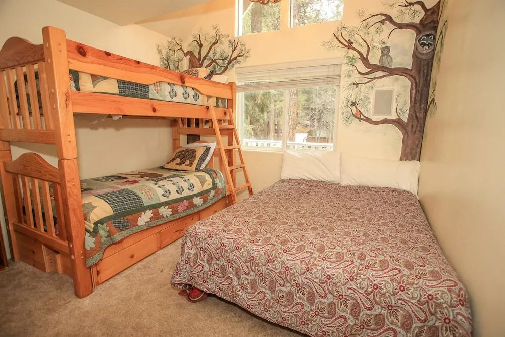 Chateau Summit by Big Bear Cool Cabins