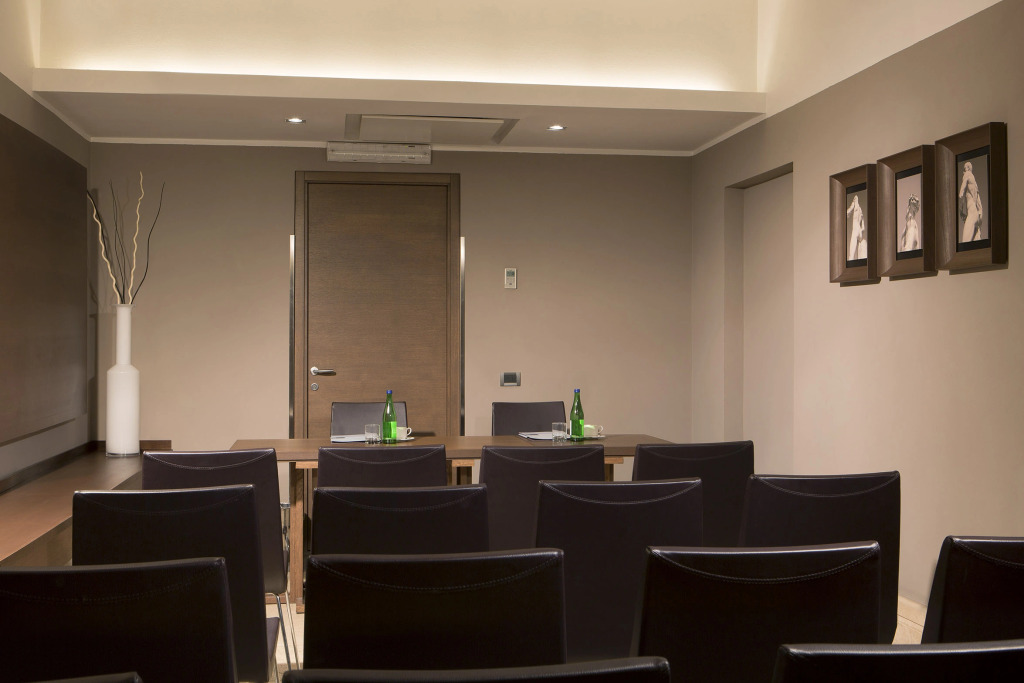 The Independent Hotel