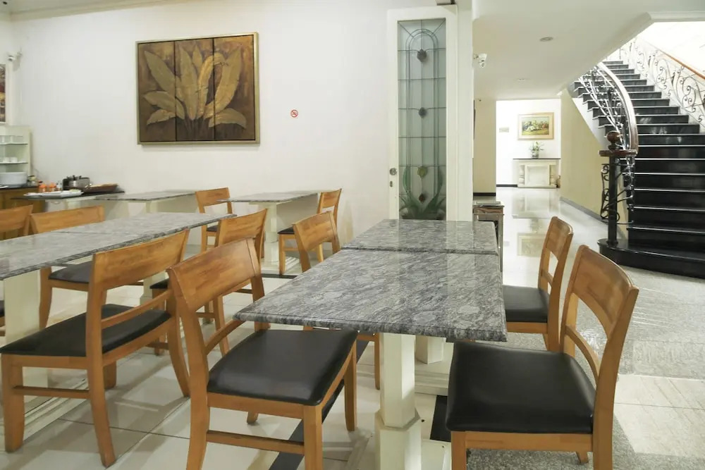 Airy Cicendo Otten 6 Bandung