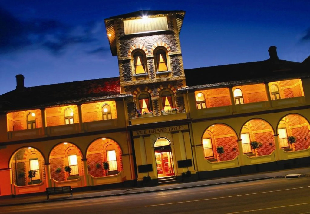 Vue Grand Hotel