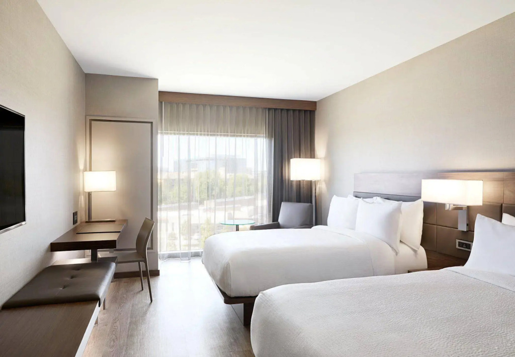 AC Hotel by Marriott Irvine
