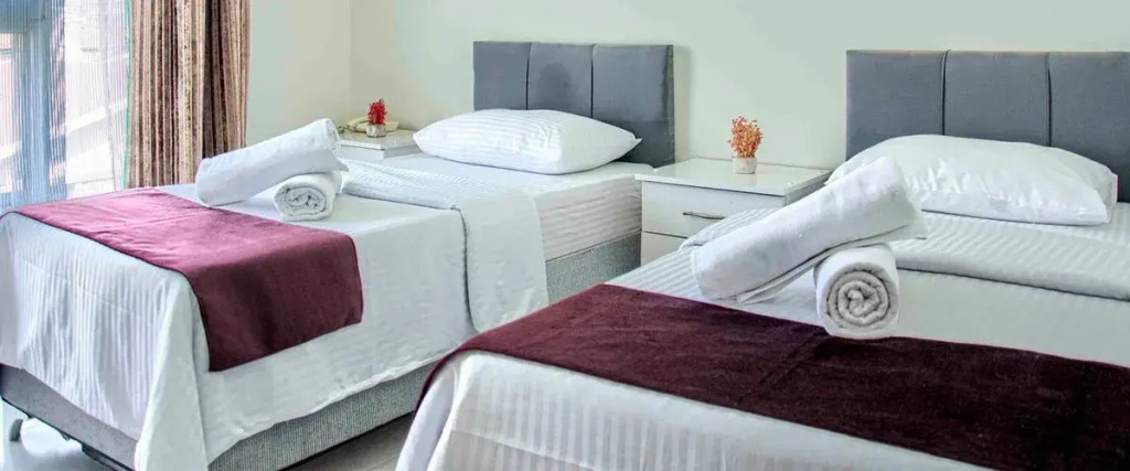 Yeniciftlik Otel