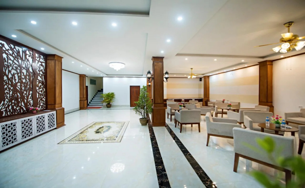 Premier Vang Vieng Hotel