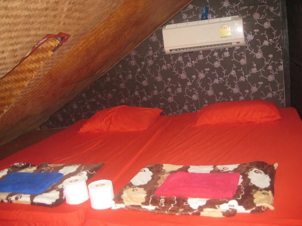 Tawan Hostel