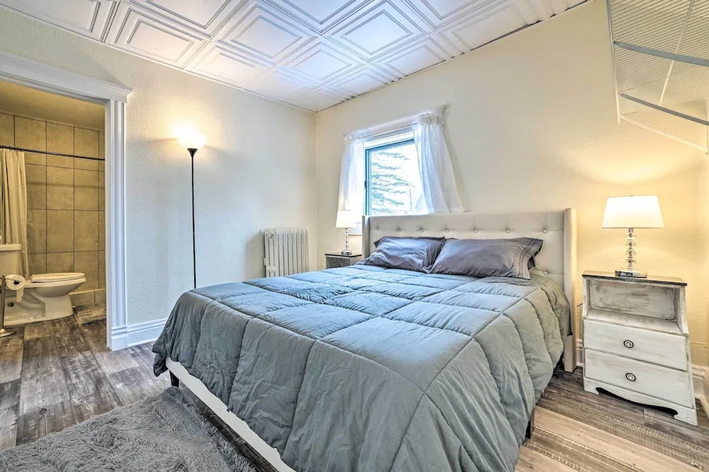 Cozy Sault St Marie Apartment - Walk to River