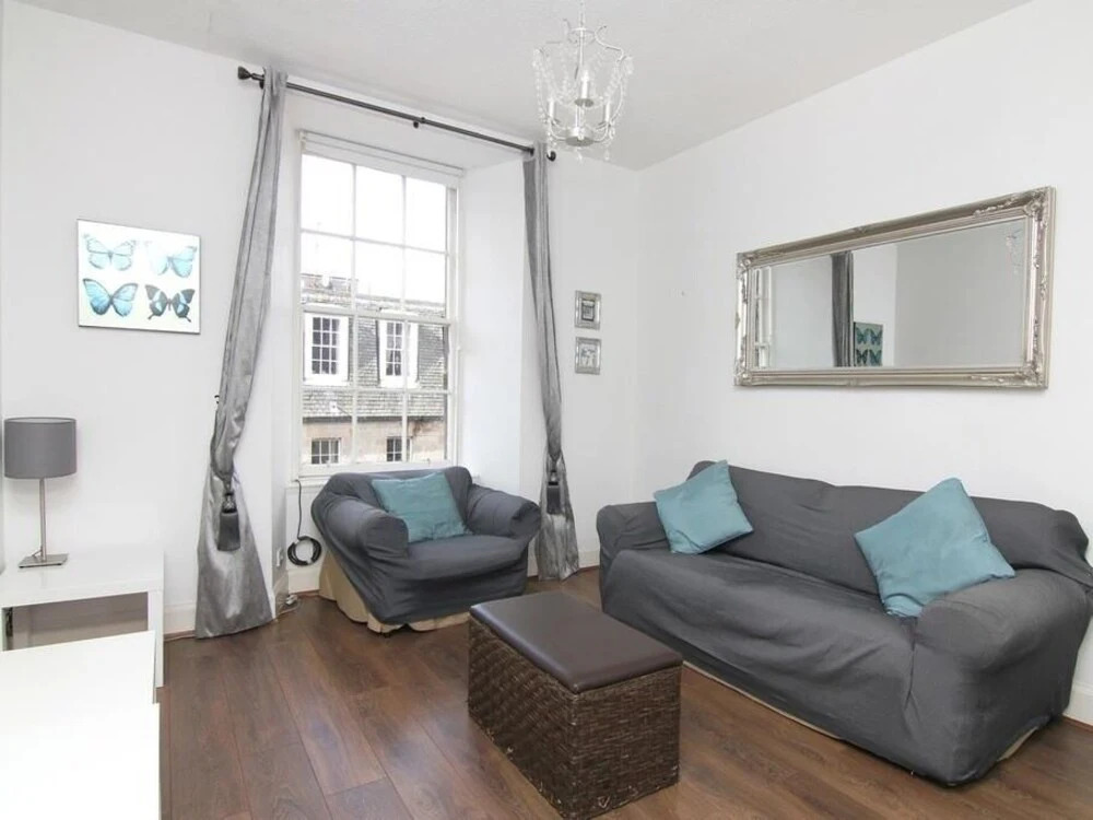 Cluaran Apartment on Blair Street