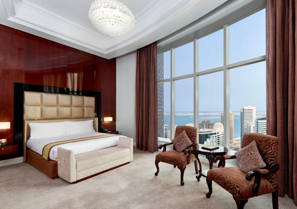 Best Plaza West Bay Hotel