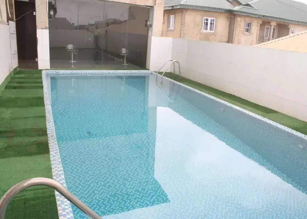 Aerol Hotel and Suites -Super Suite