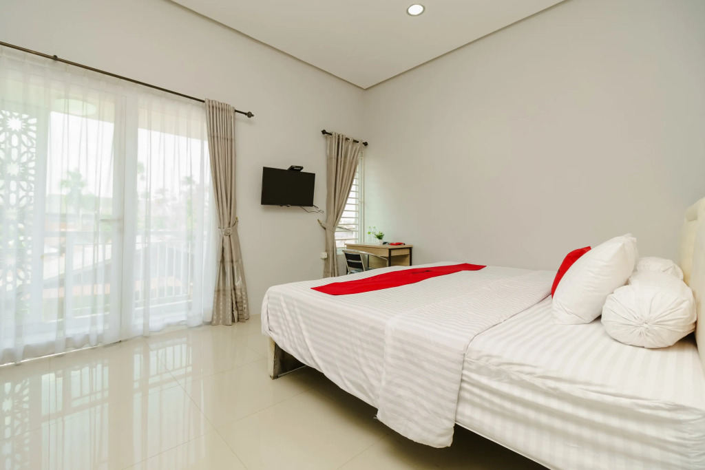 RedDoorz @ Jalan Demang Lebar Raya Palembang