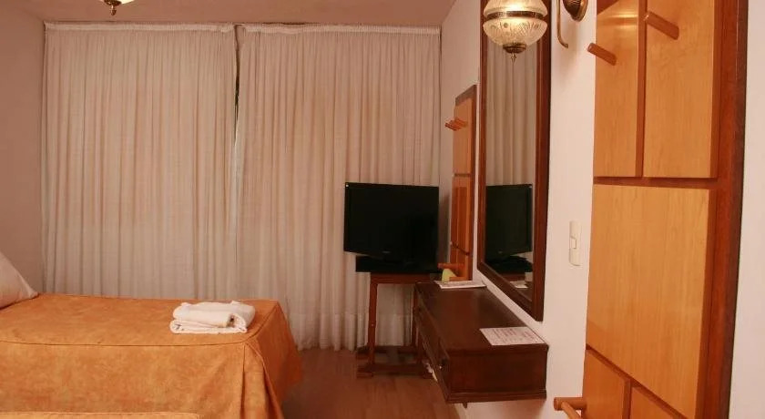 Intersur Colon Hotel