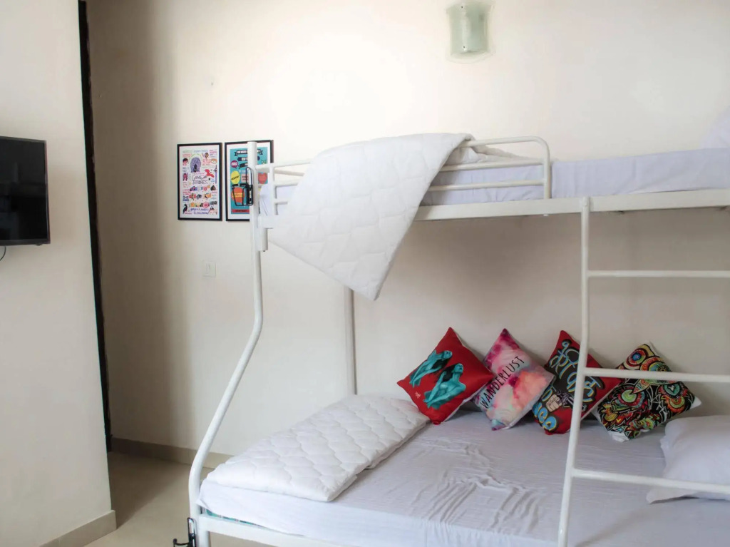 Boribista Hostel