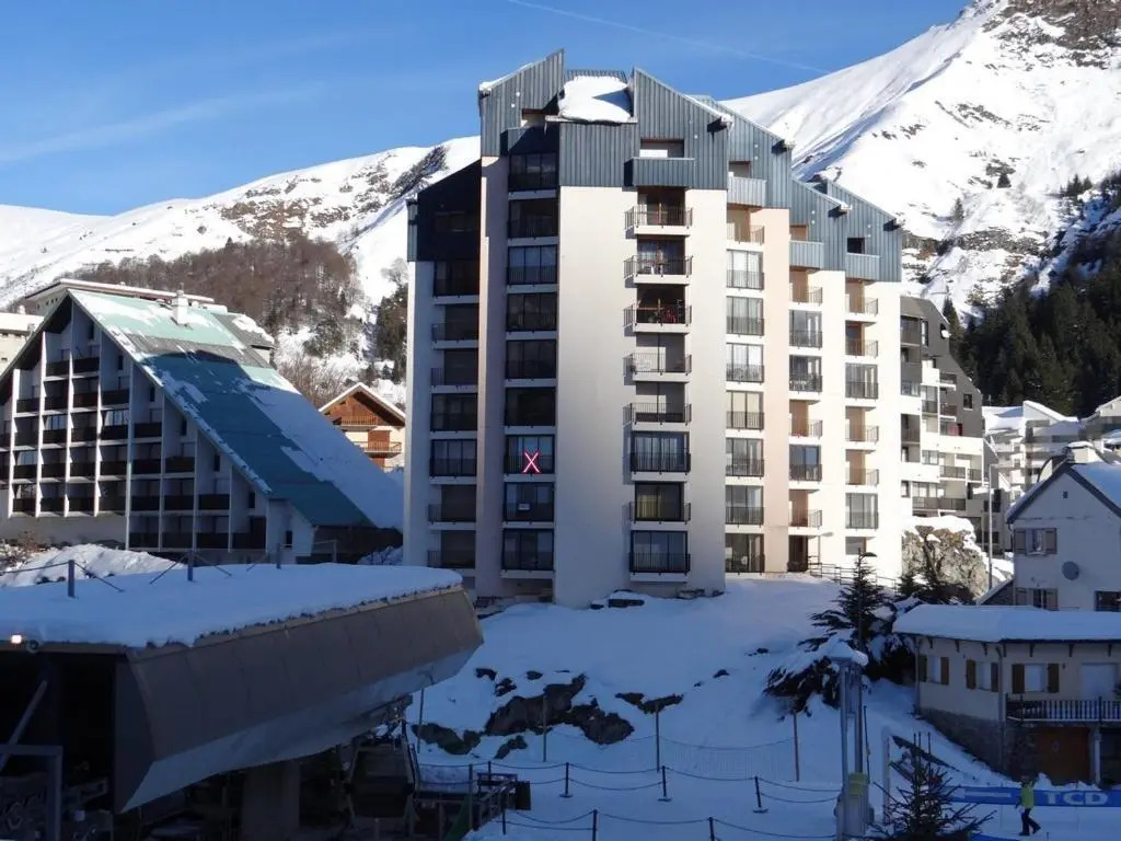 APPART GOURETTE 6 pers -face et pieds pistes-LIT 160