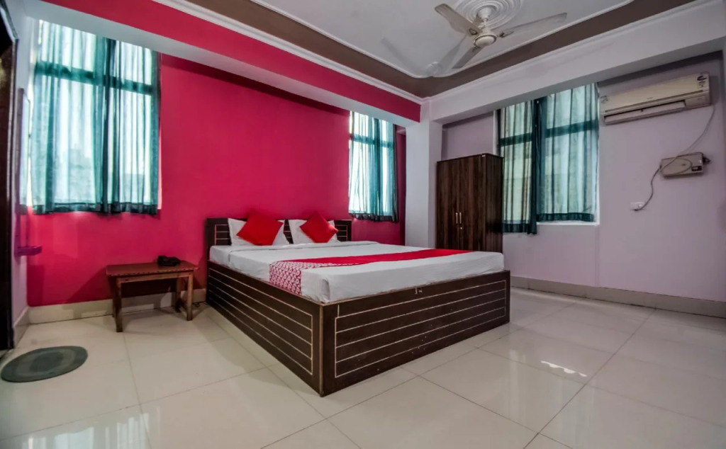 Sri Sai Manas Hotel & Banquets By OYO Rooms