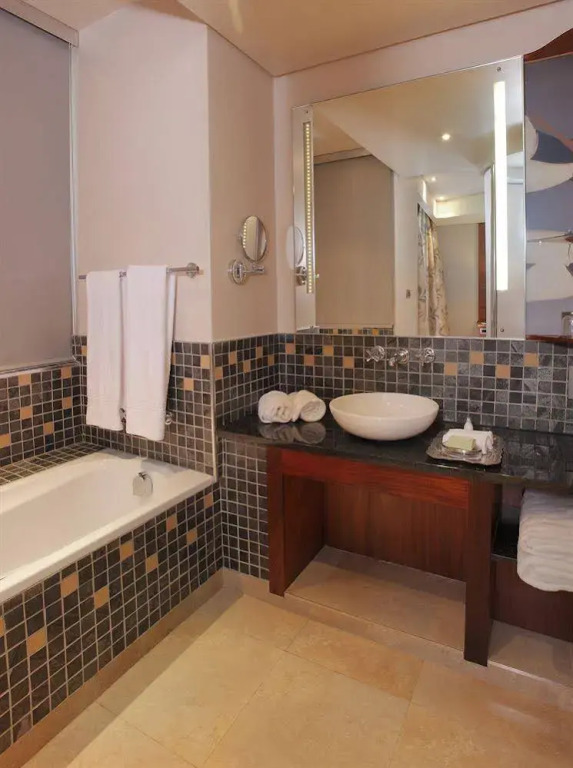 Moloko Executive Apartments & Hotel