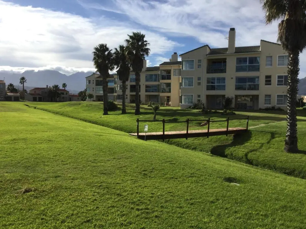 Greenways Strand Golf Beach C3