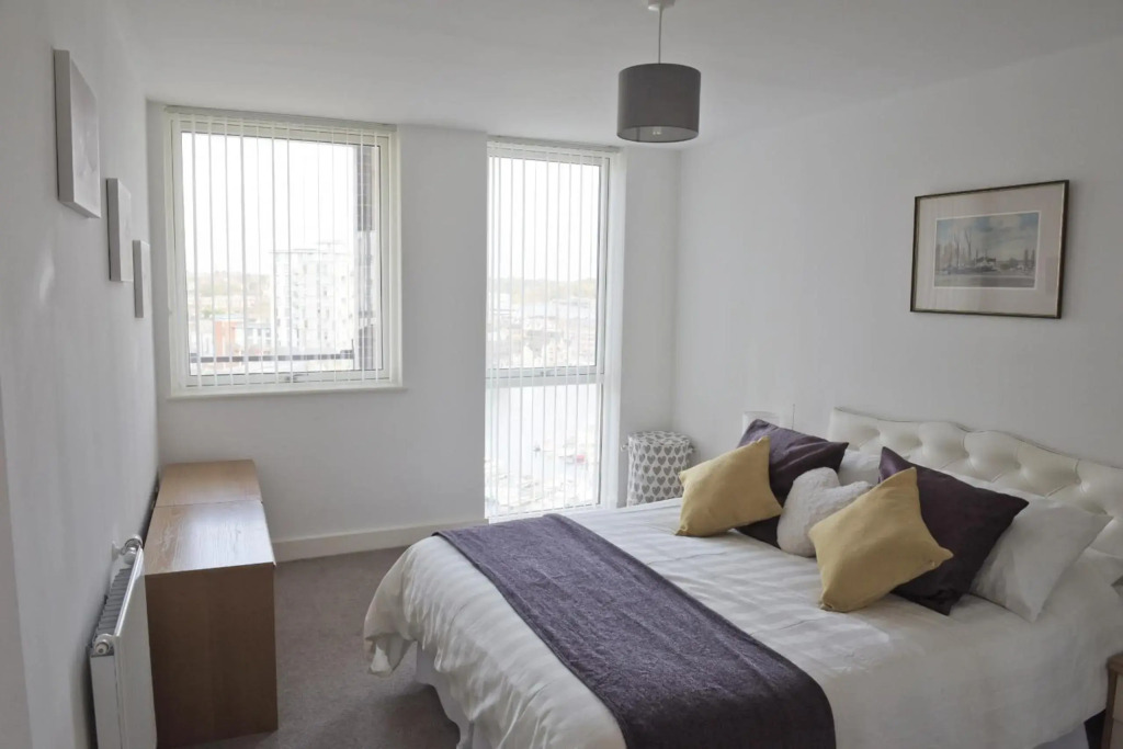 Toothbrush Apartments - Ipswich Waterfront South - Avalon Court