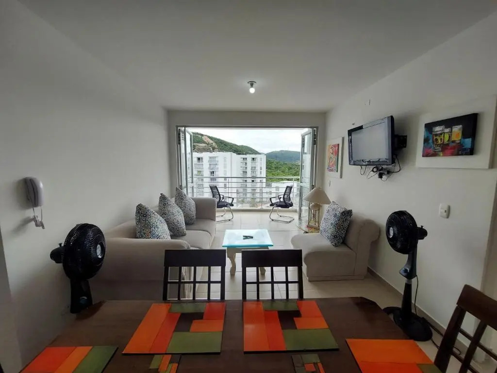 Apartamento Aqualina Orange Decimo Piso 2 Habitaciones Vista a Montañas