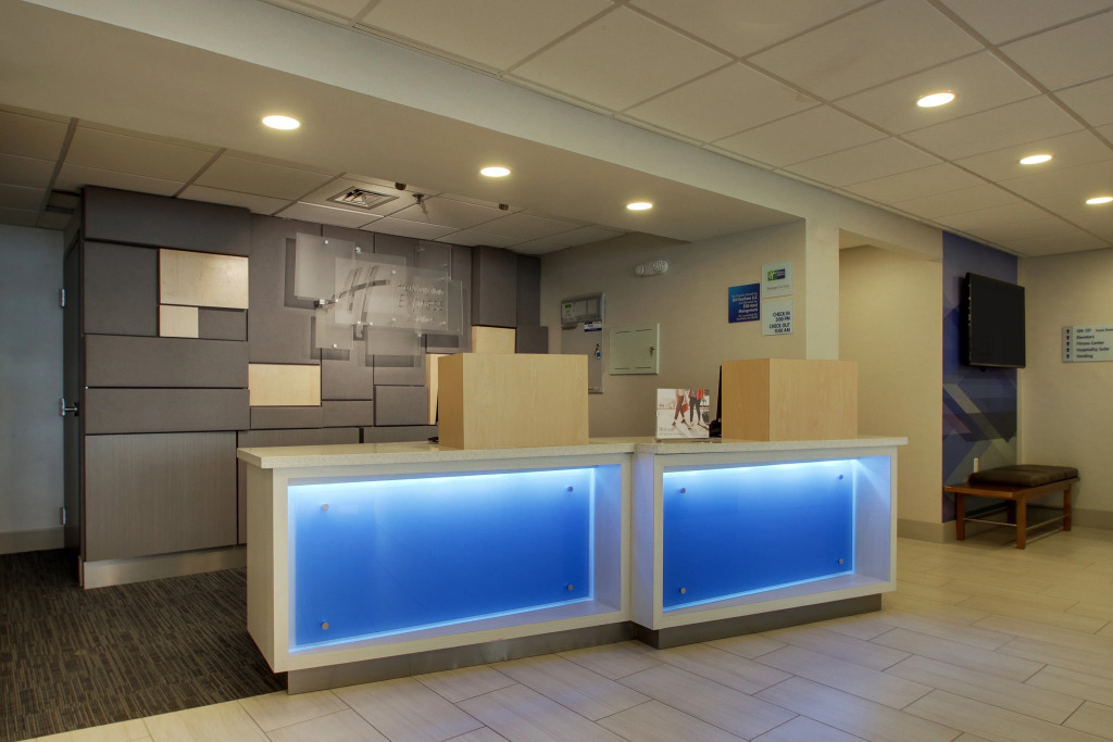 Holiday Inn Express Voorhees/ Mt. Laurel by IHG