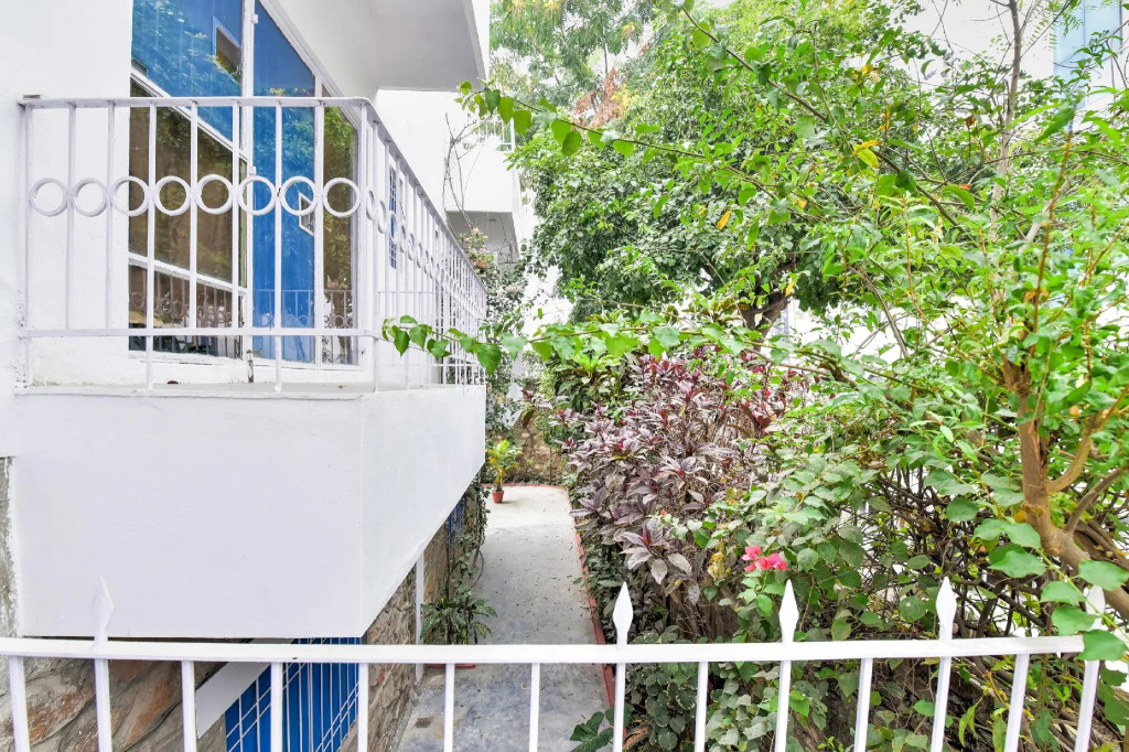 OYO 77171 Hotel Penta Hill