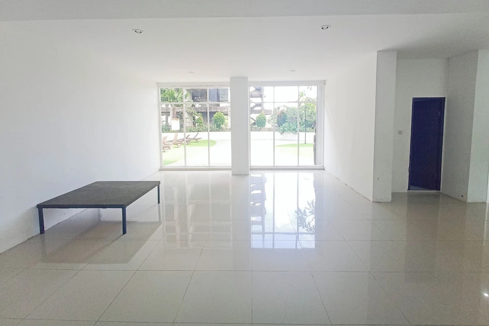 Minimalist And Nice 2Br Apartent At Royal Makassar