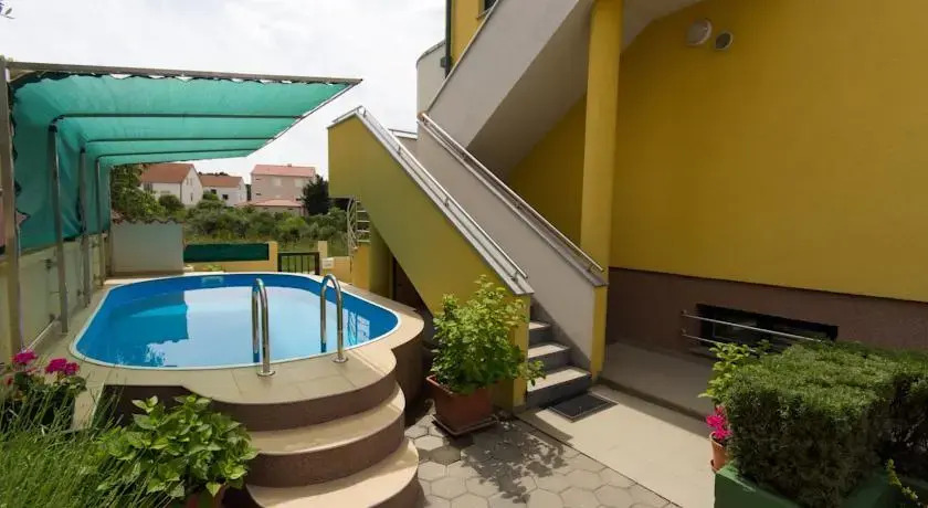 Apartments Miriam I