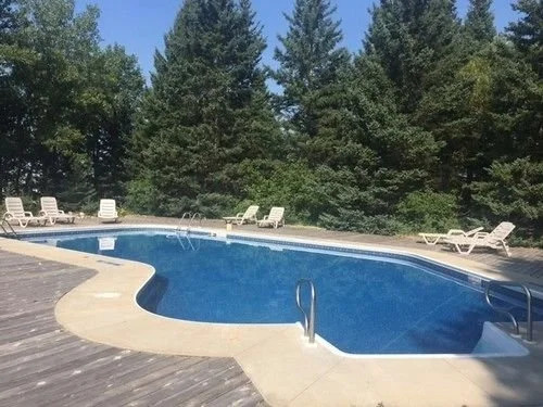 Smokey Hollow Motel & Resort