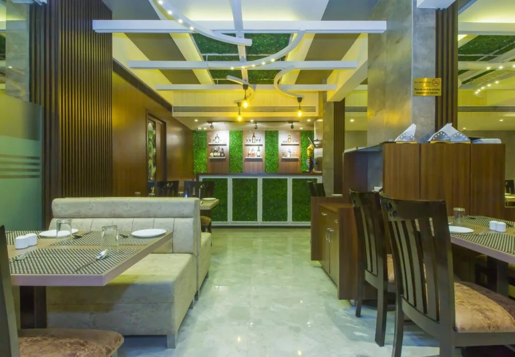 Hotel Metro Palace