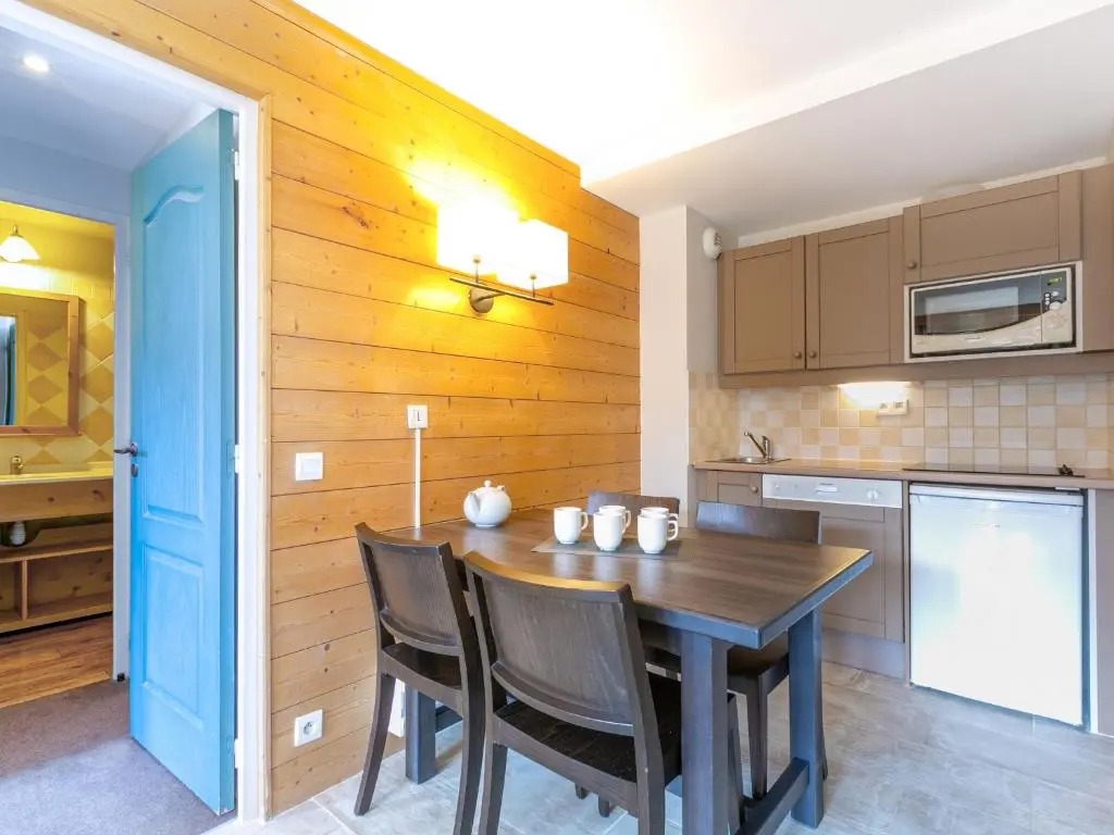 Appartement La Plagne-Tarentaise, 2 pièces, 5 personnes - FR-1-353-81