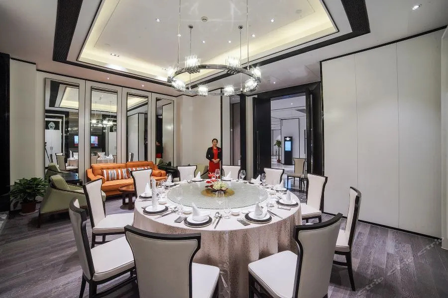 Fortune Bond Hotel