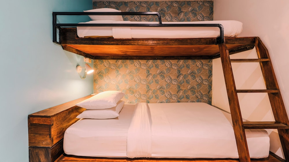 J Boutique Hotel El Nido Managed by H Hospitality Group