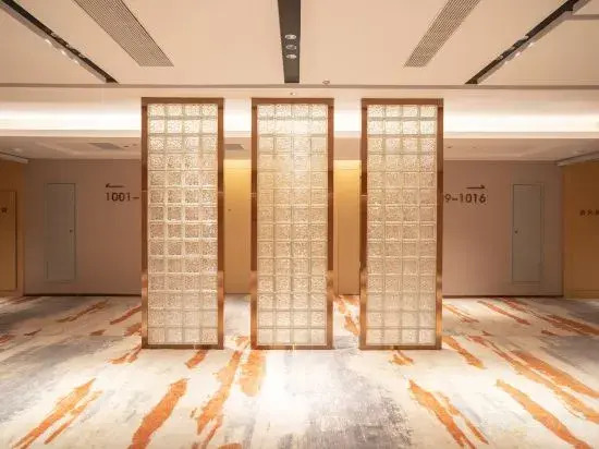 Wanyuan Jinfan Hotel shitai China