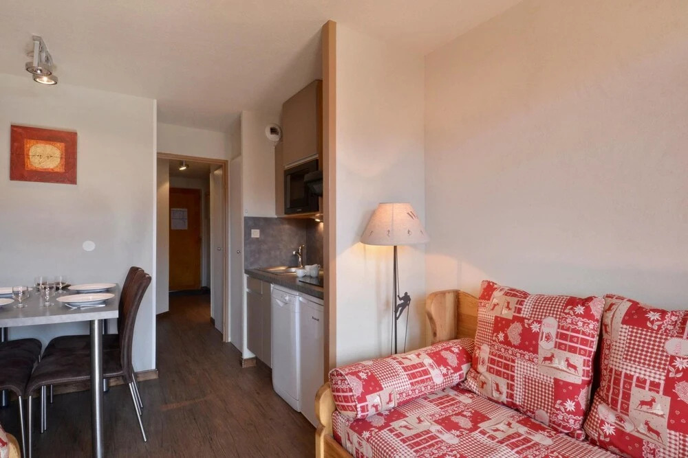 Belle Plagne Apartment for 5 Peoples of 28mâ² on the Slopes And209