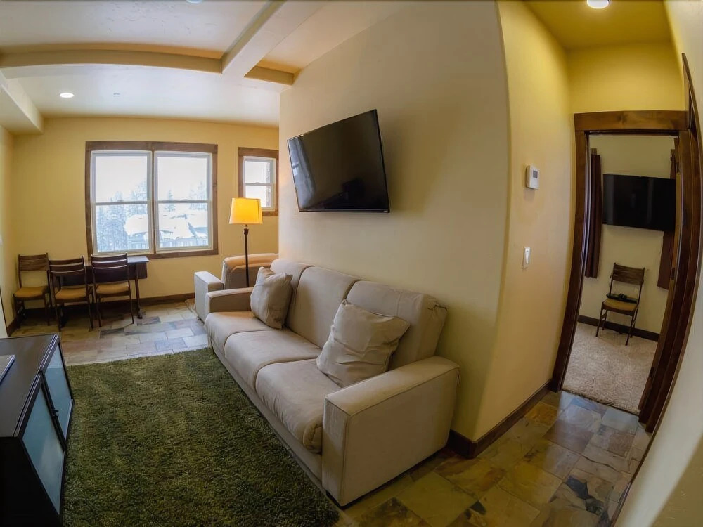 Caples 1 Bedroom Townhouse