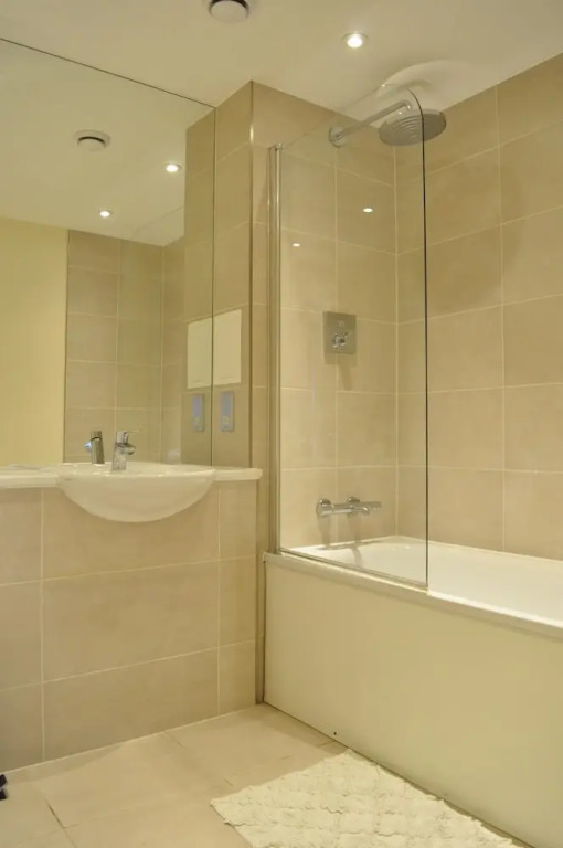Modern 1 Bedroom Property in South East London