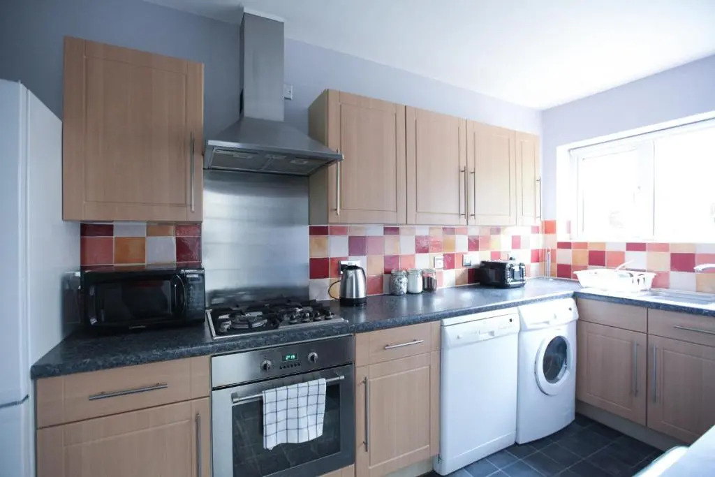 Honest Hospital House Apartment 1