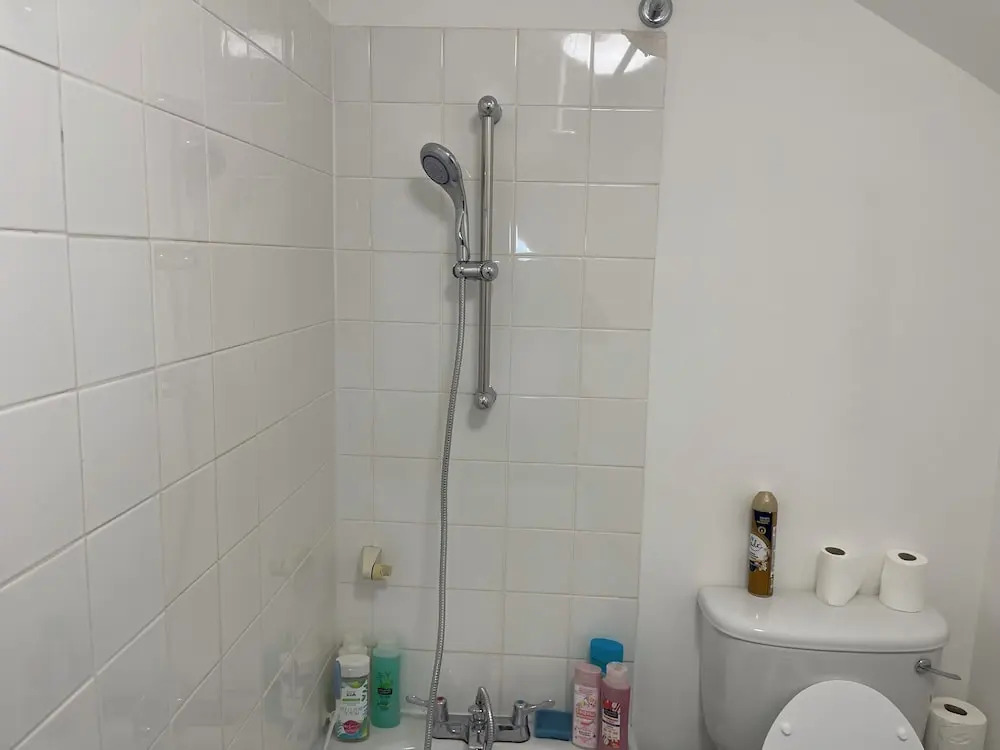 3 Bed, Sleeps 5, Wifi, Free Parking